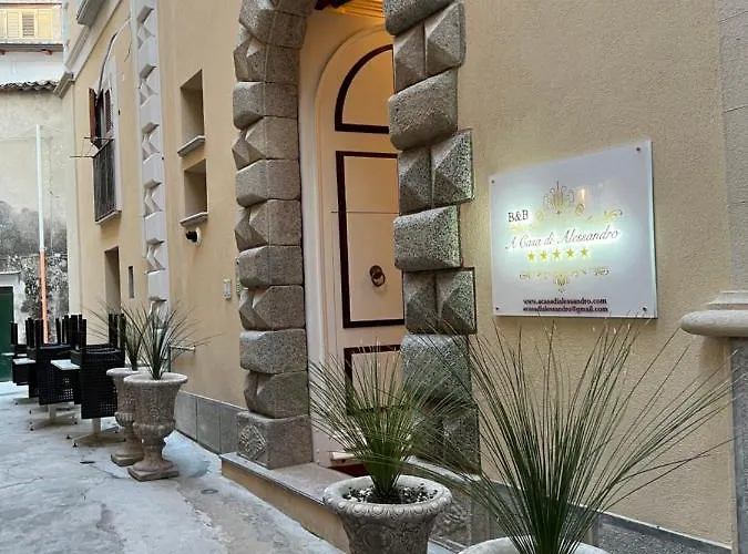 Alojamento de Acomodação e Pequeno-almoço A Casa Di Alessandro 5*