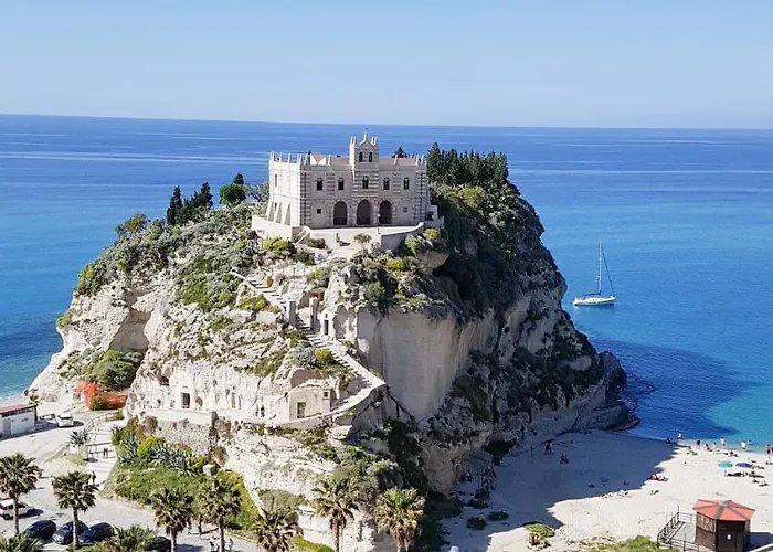 Bed & Breakfast A Casa Di Alessandro Tropea